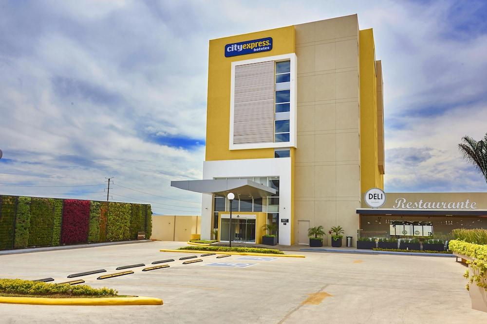 City Express By Marriott Guadalajara Aeropuerto Las Pintas Екстер'єр фото
